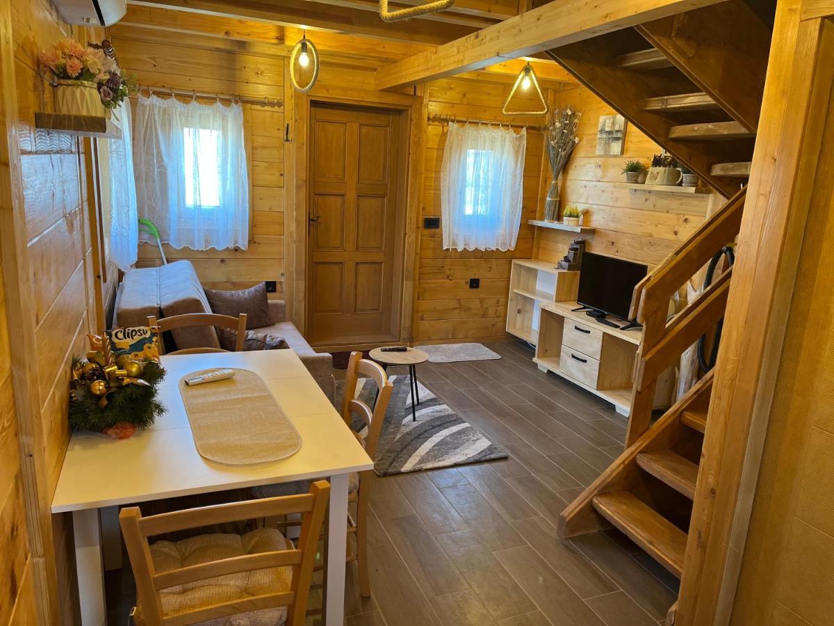 Apartmani Joka I Drvene Kucice Rednek Kültér fotó
