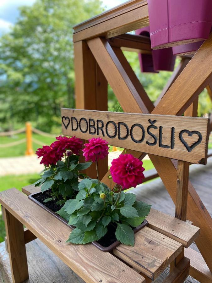 Apartmani Joka I Drvene Kucice Rednek Kültér fotó